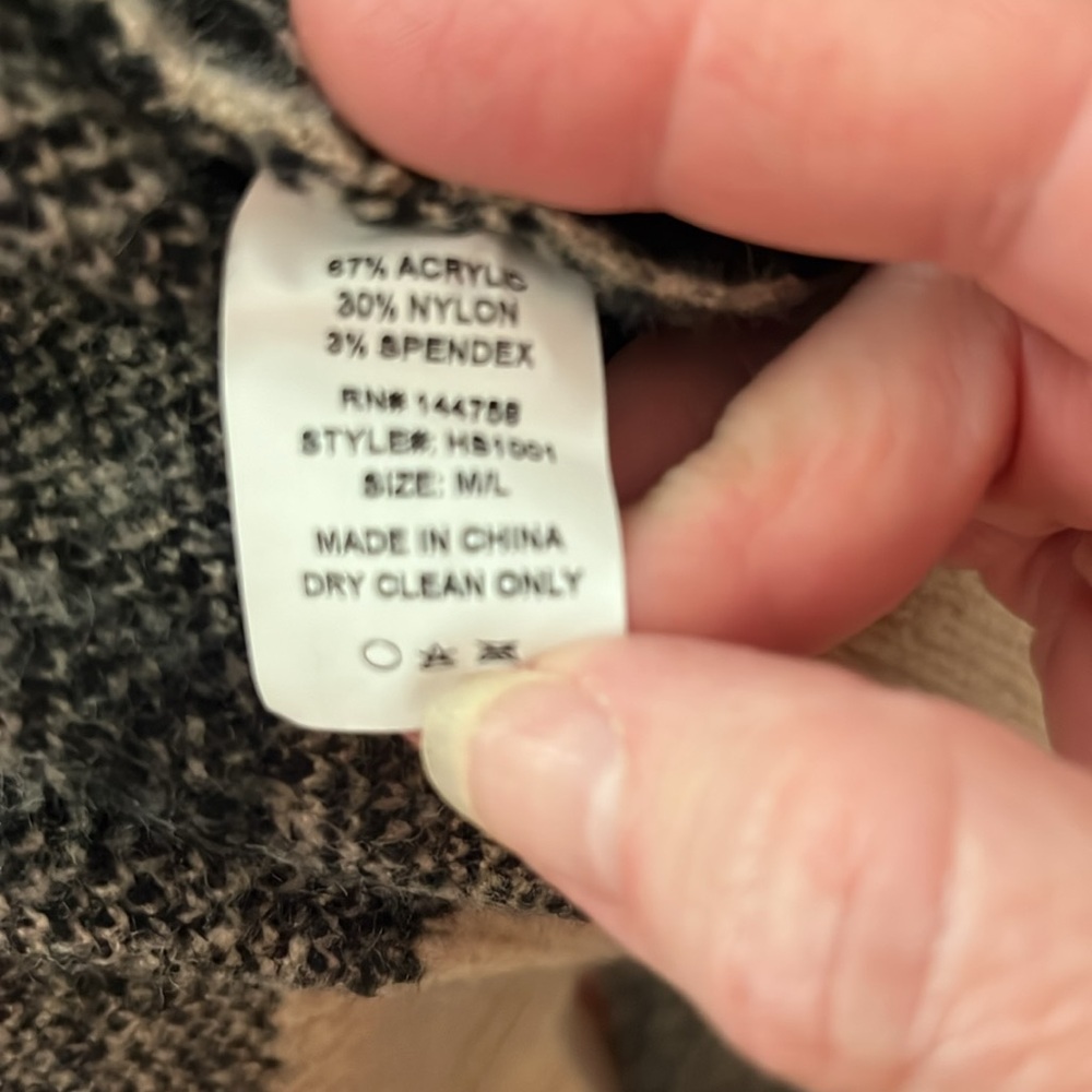 Oversized lightweight sweater - Picture 5 of 5